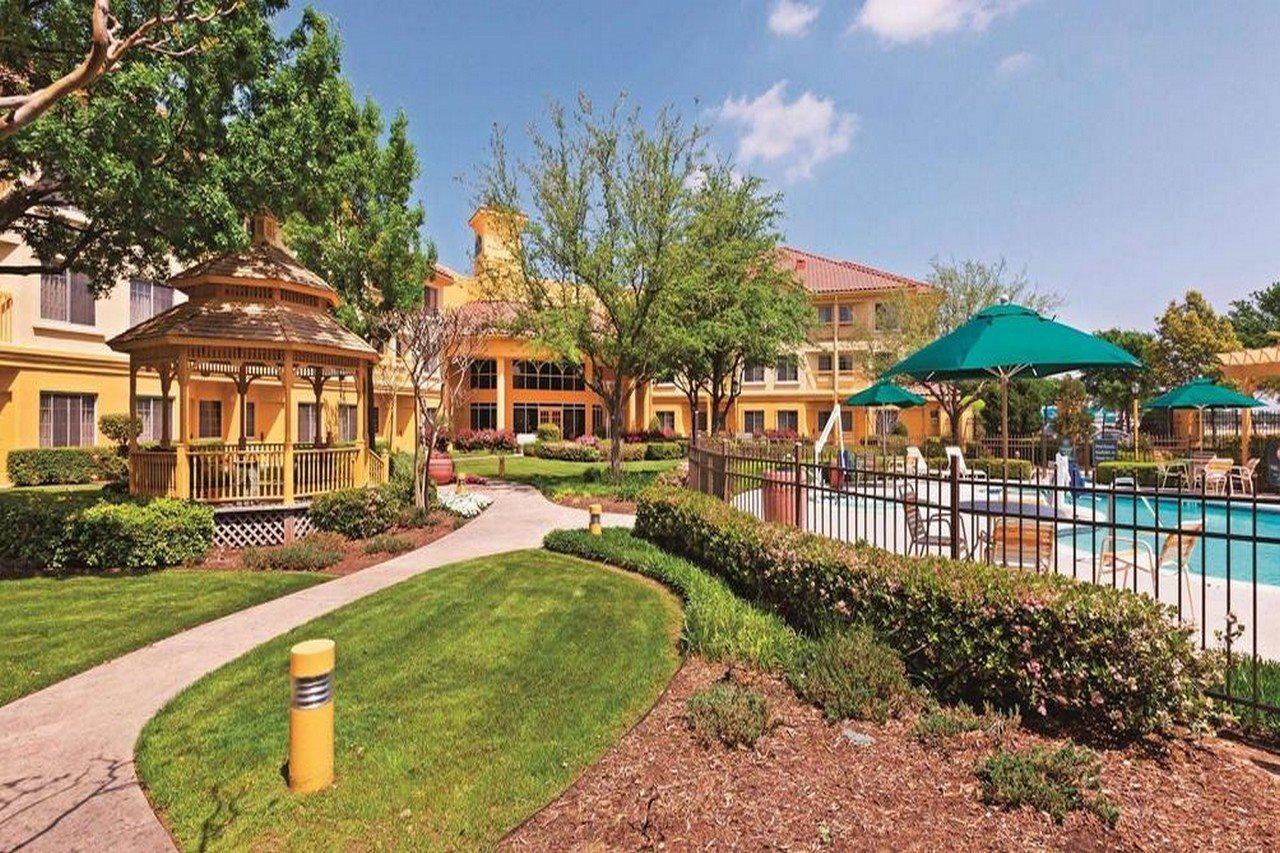 La Quinta By Wyndham Dallas Dfw Airport North Irving Exterior foto